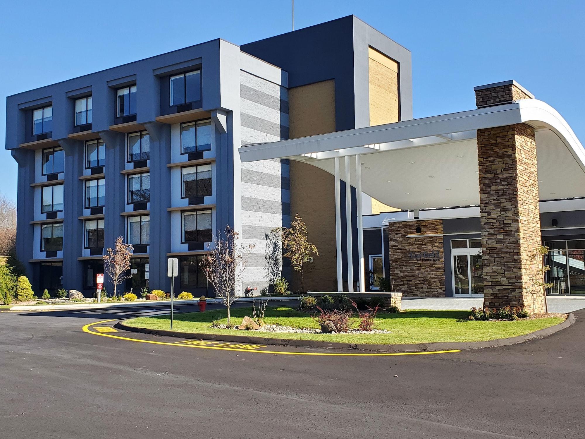 Fairfield Inn & Suites Springfield Enfield Esterno foto
