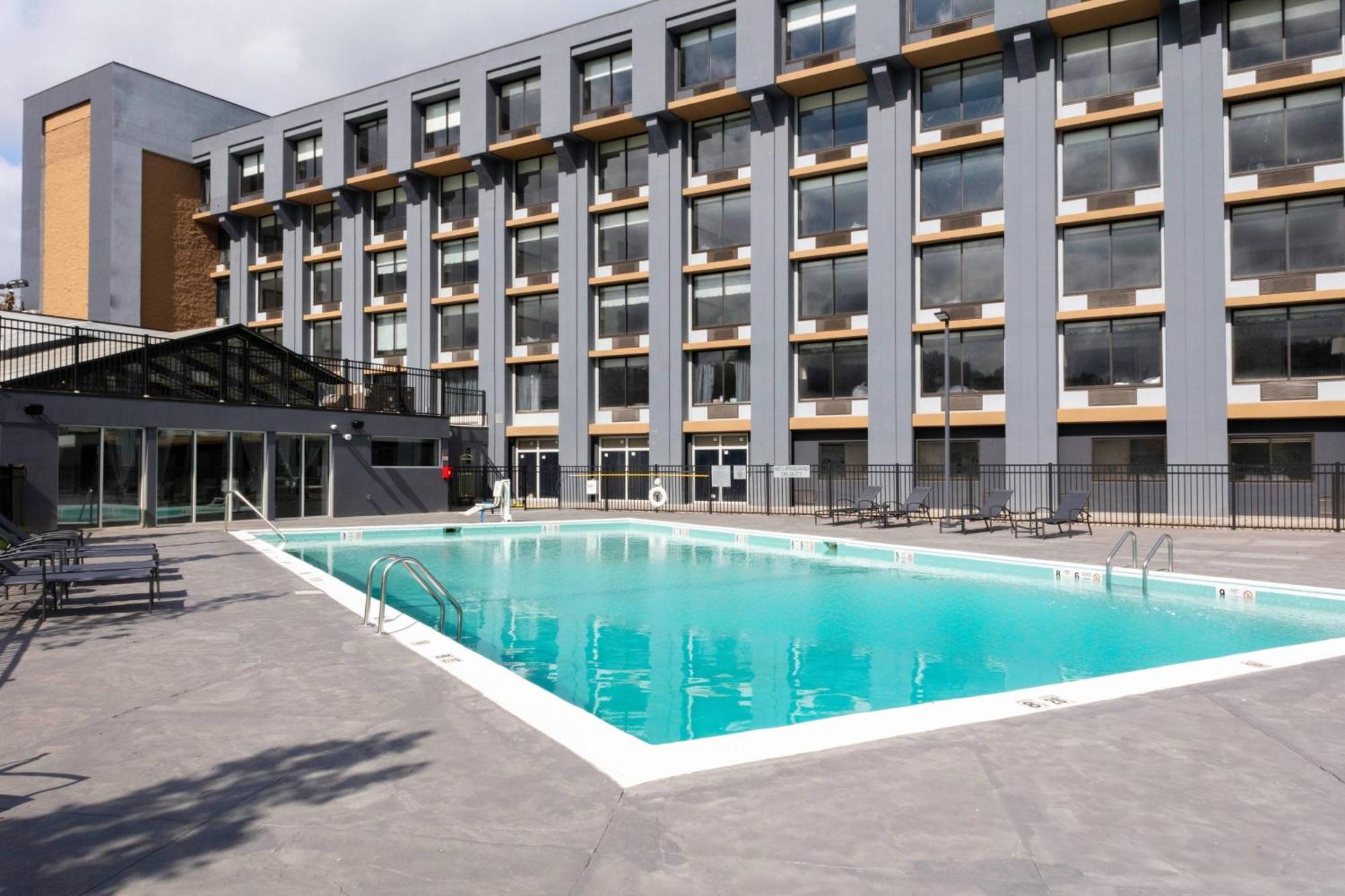 Fairfield Inn & Suites Springfield Enfield Esterno foto